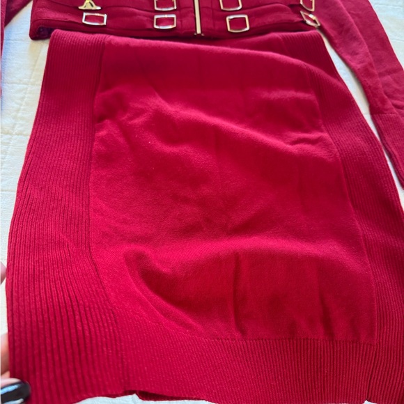 Cache Red Long Sleeve Dress with Gold Buckles XS - Picture 5 of 6